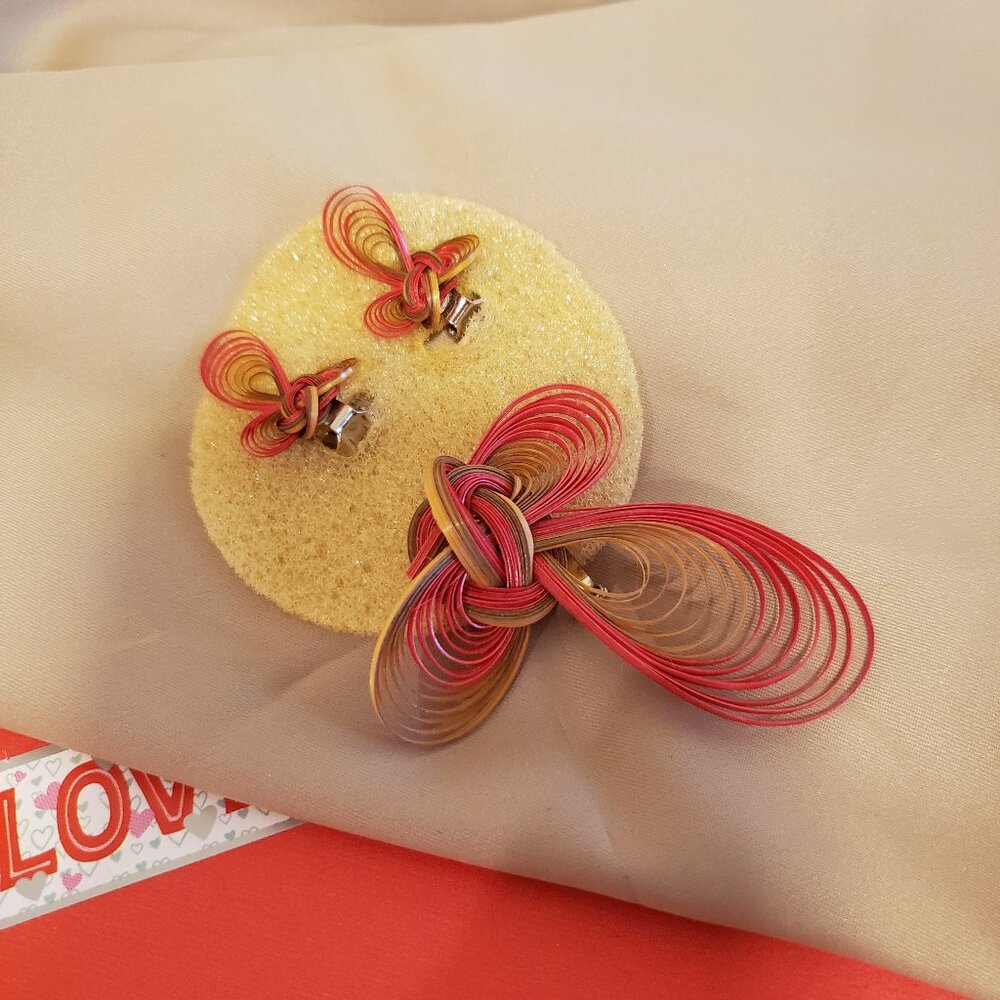 VINTAGE WOVEN BAMBOO BROOCH AND EARRINGS